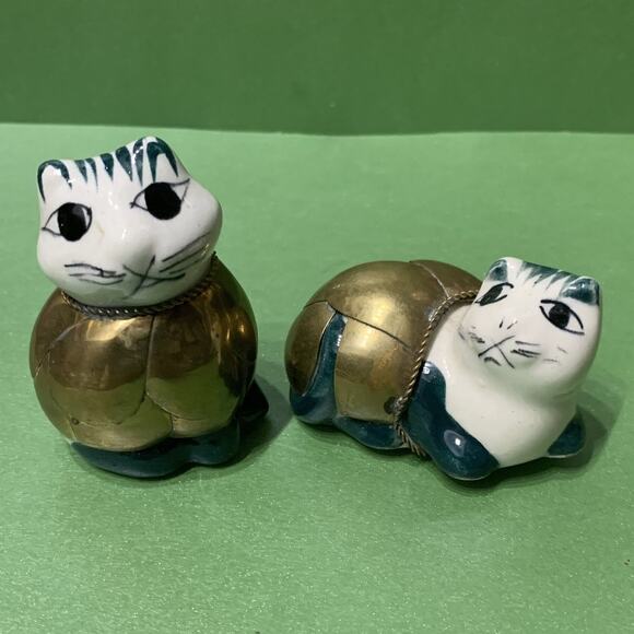 Pair Of Mexican Tonalá Pottery and Brass Folk Art Cats - Picture 1 of 6